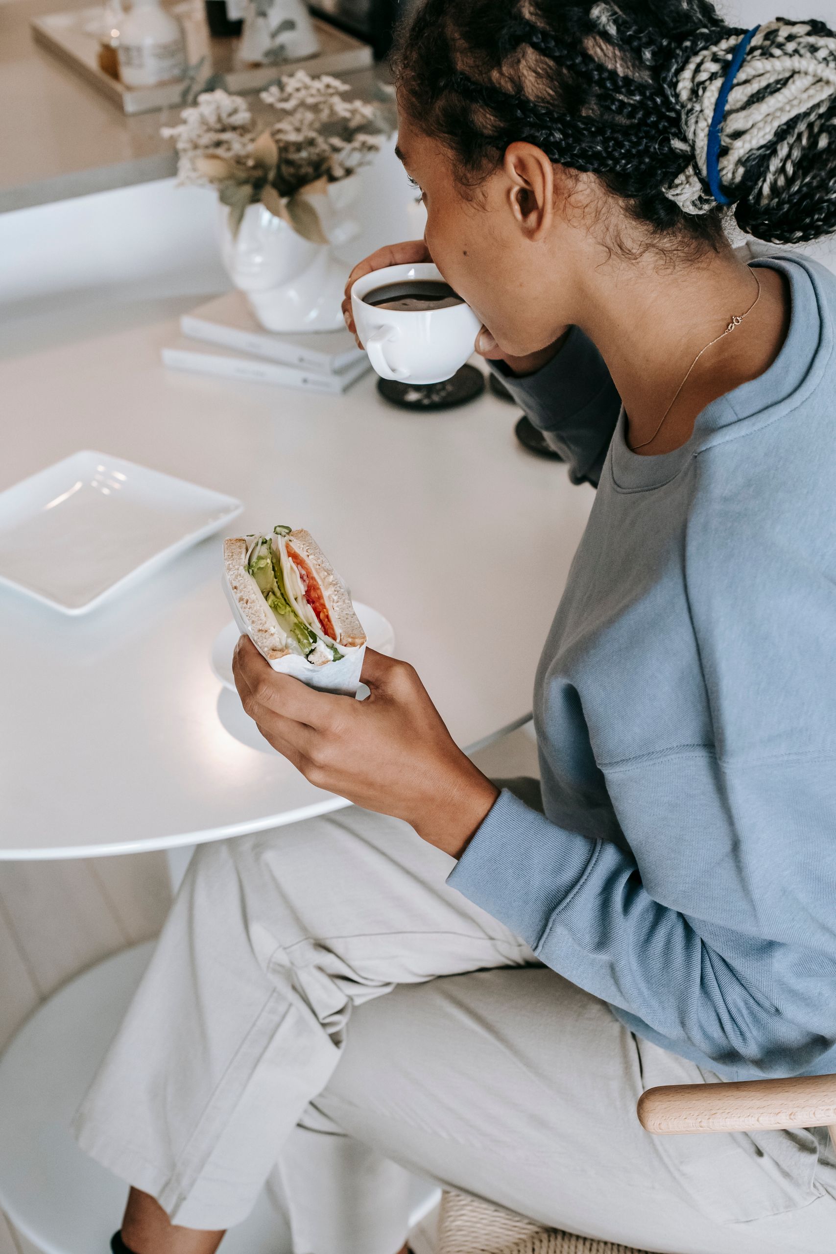 Woman eating a healthy meal on GLP-1 medication - what to eat on GLP-1 when you have no appetite